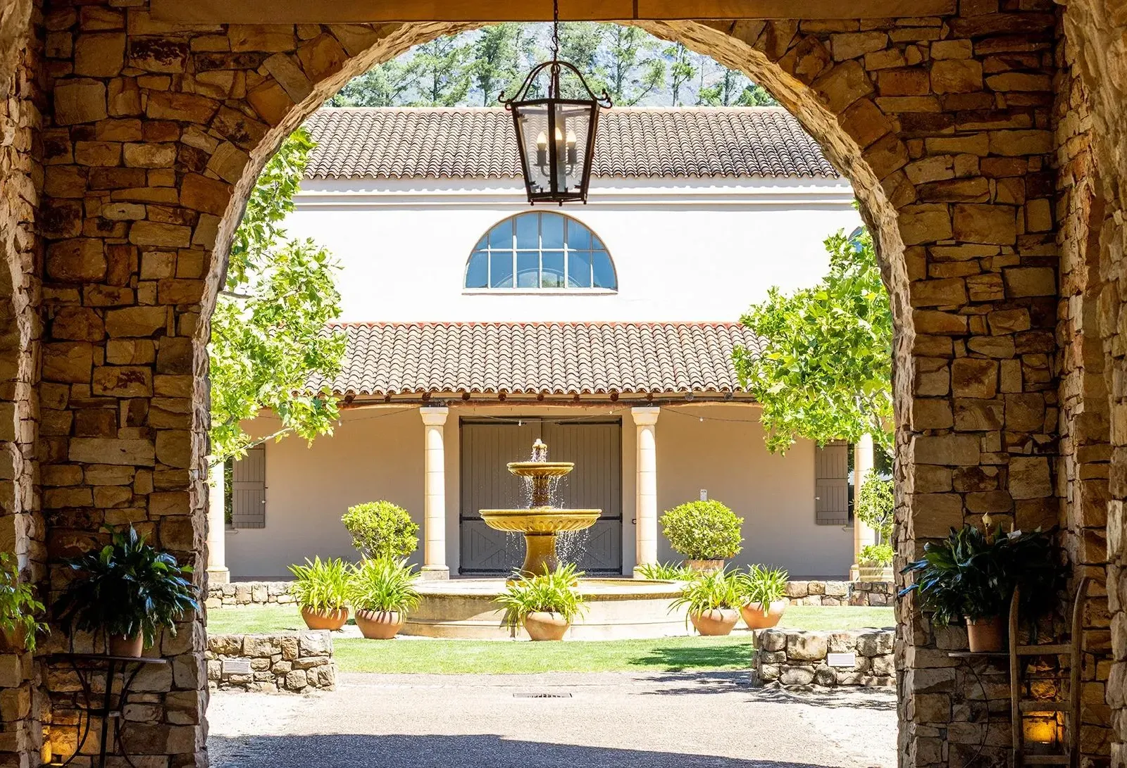 Fountain in arch