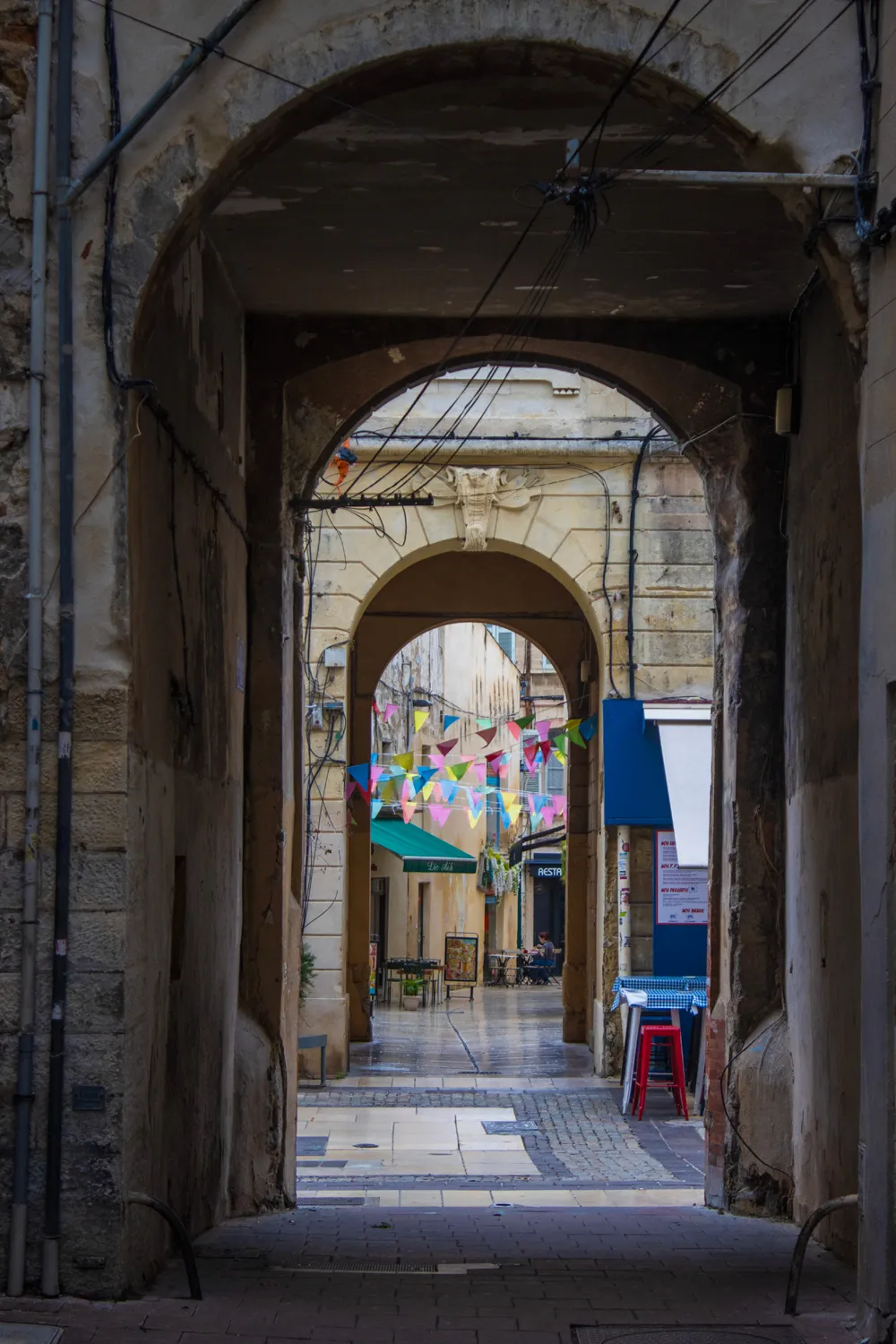 Photograph from A Flânerie through Avignon
